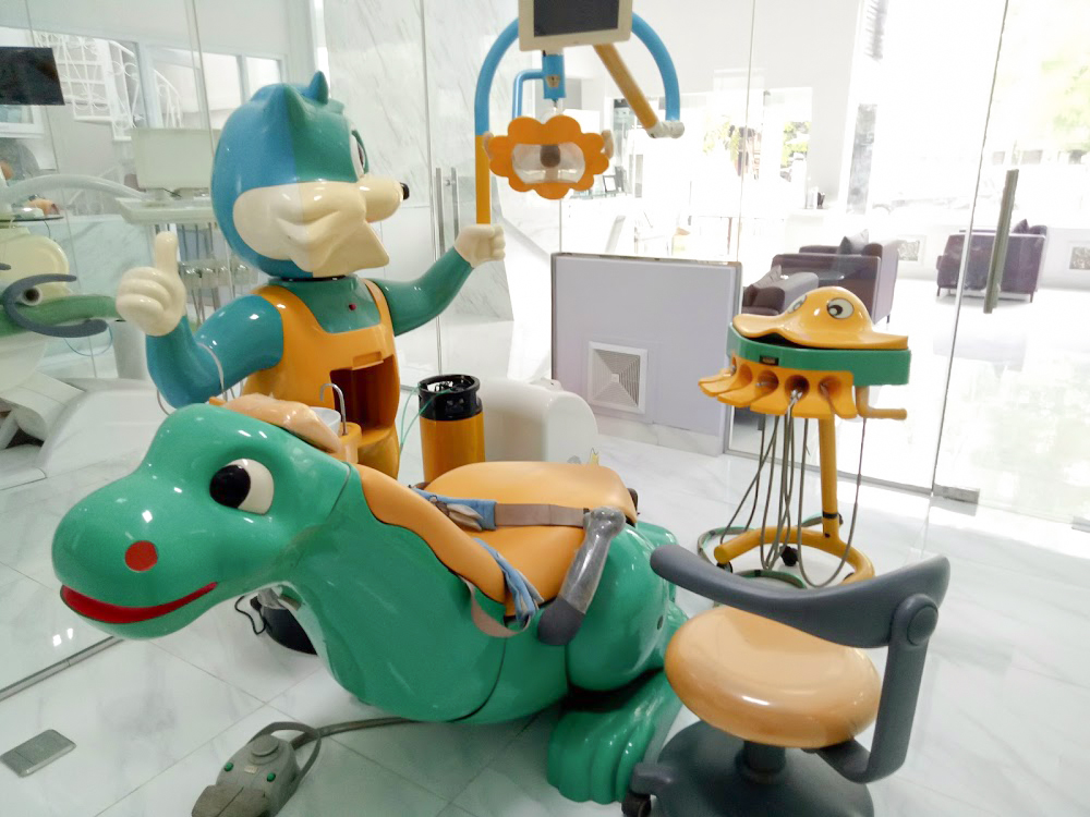 Dental-Unit-Klinik-Grin-Dental