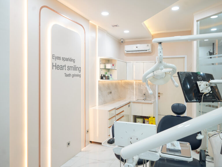 Klinik Gigi Summarecon